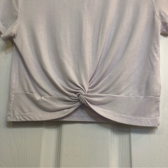 Knotted Crop Top Tee - Picture 3 of 14